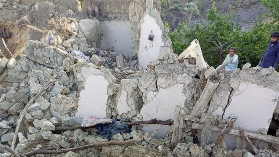 افغانستان میں خوفناک زلزلہ، 250 سے زیادہ افراد لقمہ اجل، متعدد زخمی