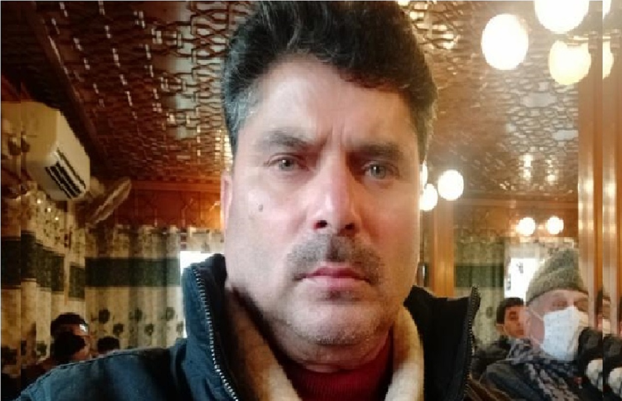 گوناگوں صلاحیتوں کا مالک کشمیری قلمکار راجہ یوسف… جمال عباس فہمی