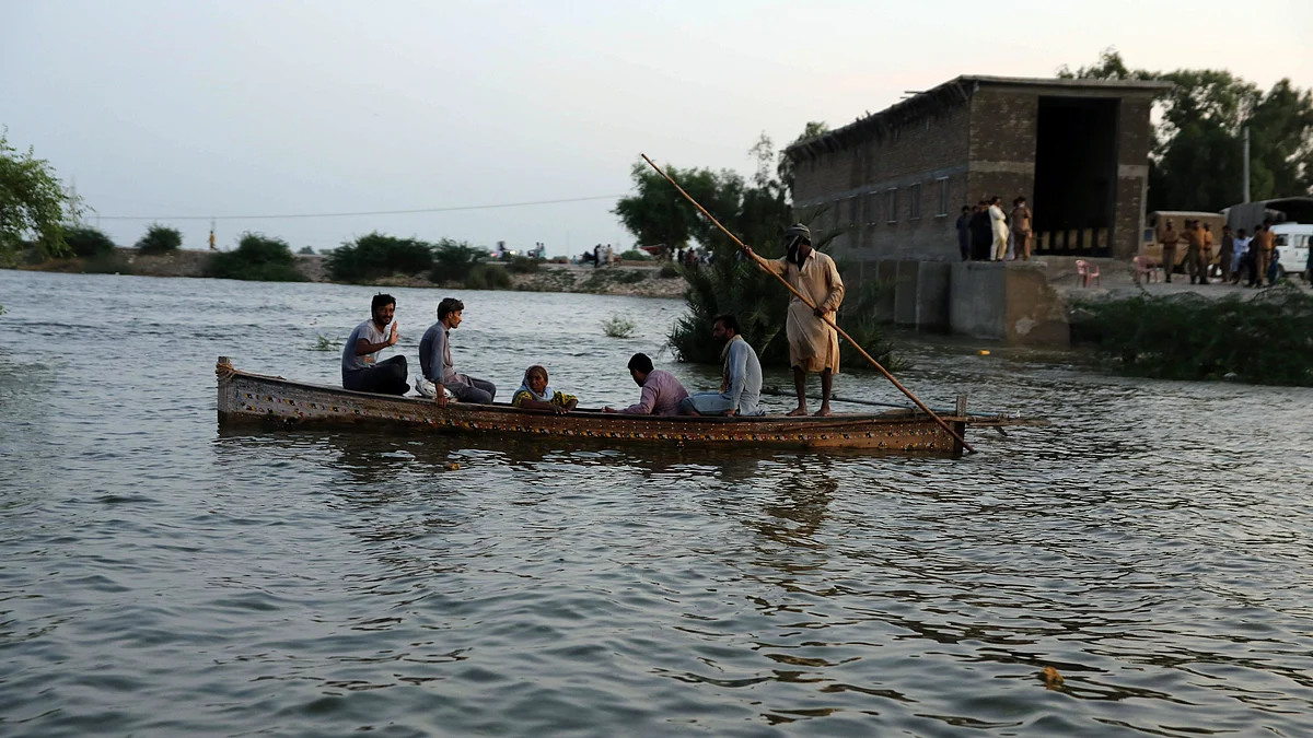 پاکستان میں تباہ کن سیلاب / Getty Images