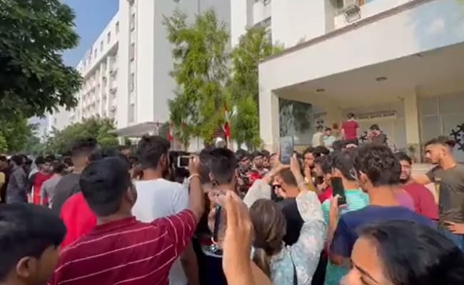 چنڈی گڑھ یونیورسٹی کے ’ایم ایم ایس‘ اسکینڈل کی تحقیقات کے لئے ’ایس آئی ٹی‘ تشکیل دی گئی