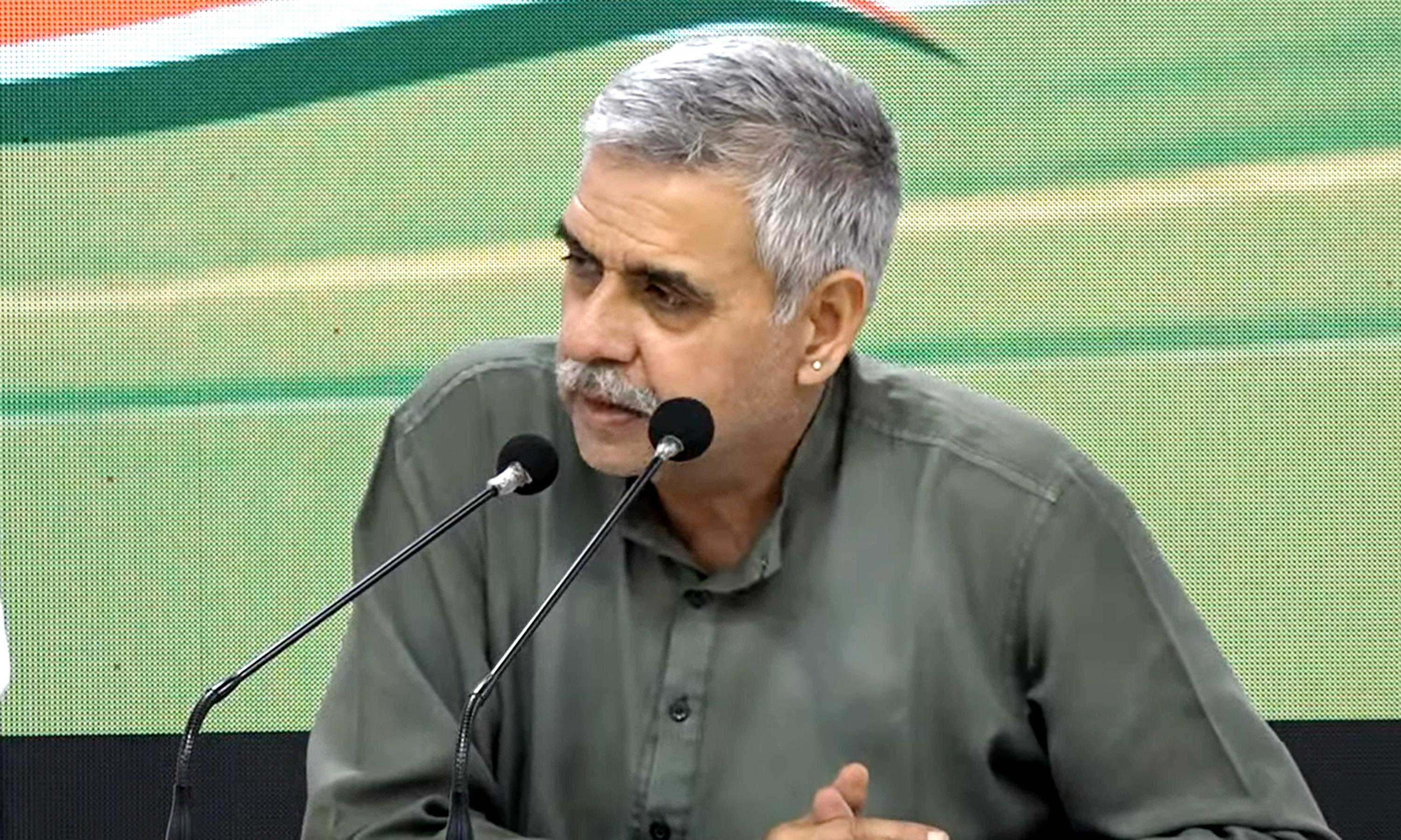 کیجریوال حکومت کے پاس ’تعلیم‘ کا نہیں، بلکہ ’فراڈ‘ اور ’ماڈلنگ‘ کا ماڈل ہے: کانگریس