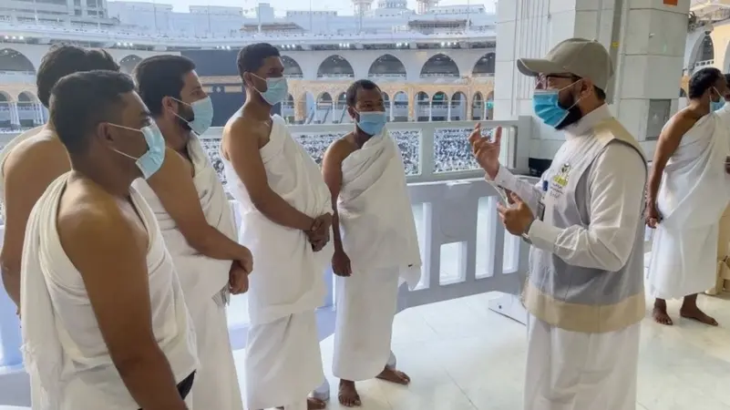 مسجد حرام میں زائرین کے لئے 50 زبانوں میں ترجمانی خدمات کی فراہمی