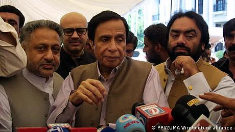 اسمبلیاں تحلیل کرنے کا فیصلہ: پی ٹی آئی کو فائدہ ہوگا؟