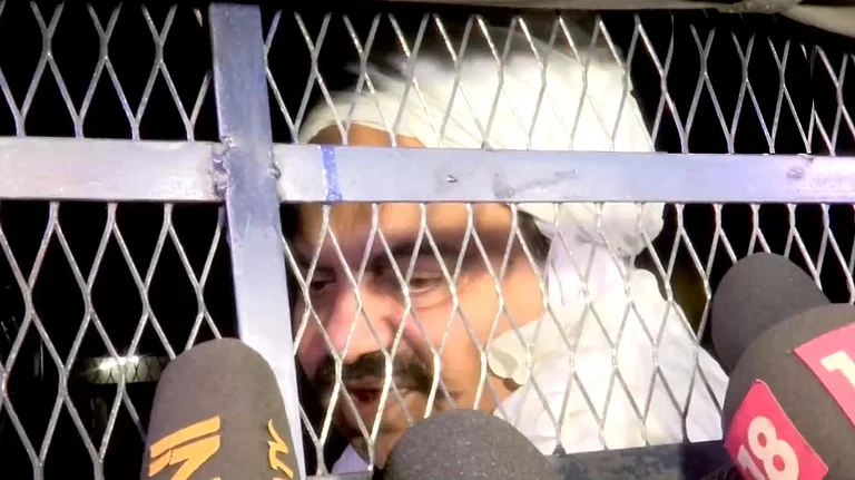 <div class="paragraphs"><p>عتیق احمد / تصویر ٹوئٹر</p></div>