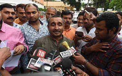 उन्नाव कांड के सामने आने के एक सप्ताह बाद हुई विधायक की गिरफ्तारी 