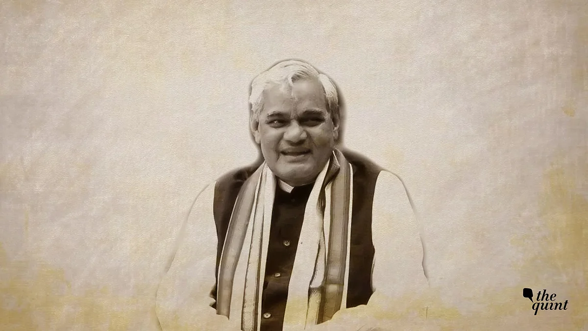19 मार्च 1998 को अटल बिहारी वाजपेयी दूसरी बार प्रधानमंत्री बने