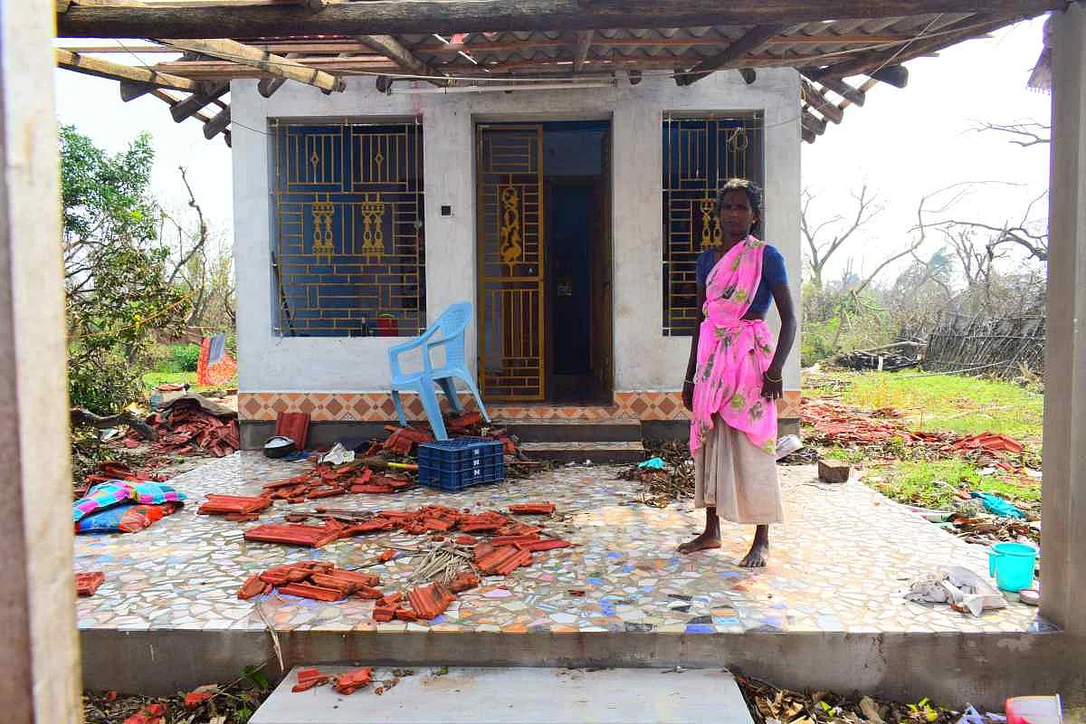 गाजा साइक्लोन से तो हम बच गए, लेकिन जीने के लिए कुछ नहीं बचा