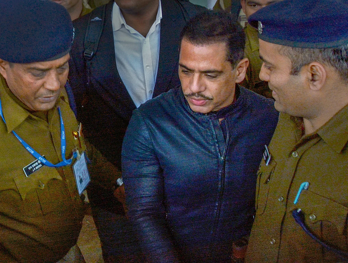 जयपुर पहुंच चुके हैं रॉबर्ट वाड्रा