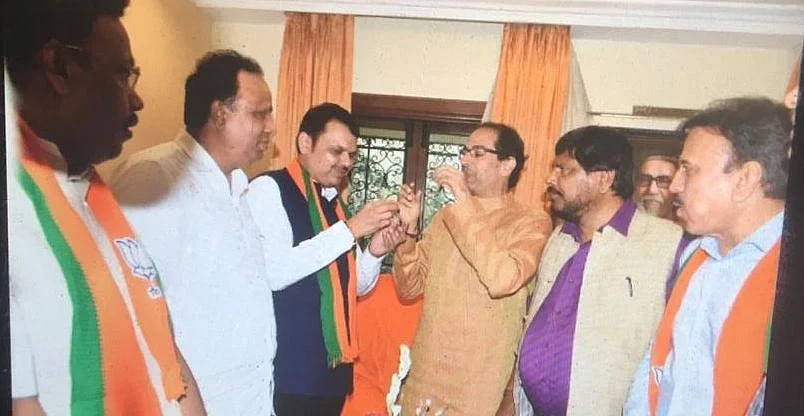महाराष्ट्र, गुजरात, मध्य प्रदेश में NDA,पंजाब में कांग्रेस को राहत