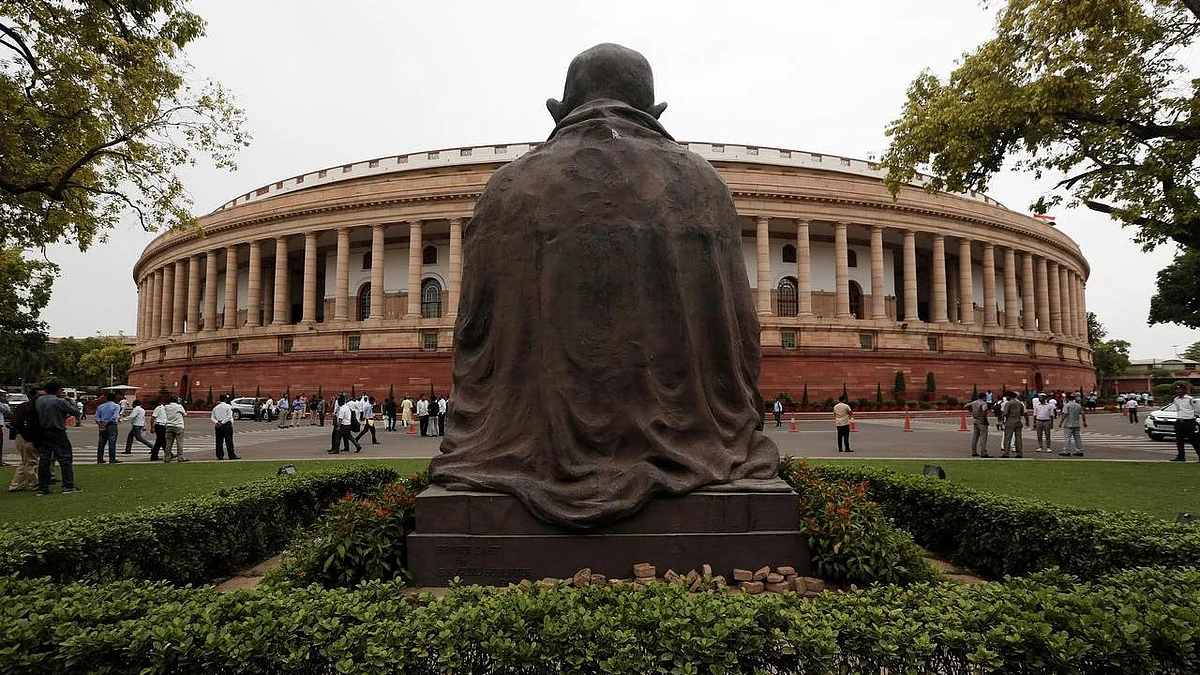 कोरोना संकट: कब और कैसे शुरू हो सकता है संसद का मॉनसून सत्र?