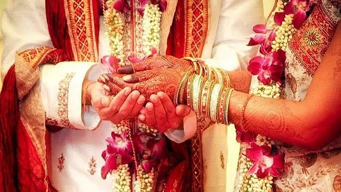 लॉकडाउन के चलते अब ‘वेडिंग फ्रॉम होम’ बन रही है लोगों की पसंद
