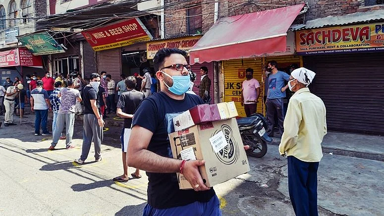 शराब बिक्री राज्यों के लिए क्यों है इतनी जरूरी? कमाई कनेक्शन