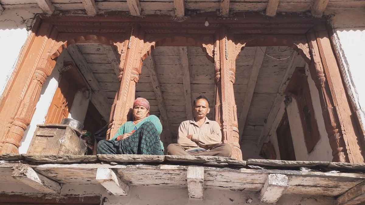 पलायन करने वाले 90 फीसदी लोग या तो दिहाड़ी-मजदूर हैं या छोटे-मोटे कारोबारी है