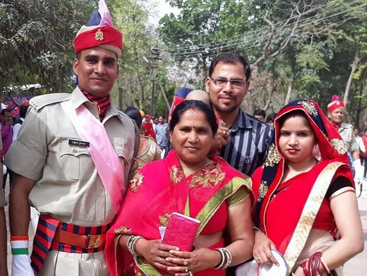 शहीद सिपाही राहुल जिनके परिवार ने आरोप लगाए हैं