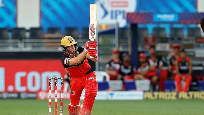 RCB ने RR को हराया