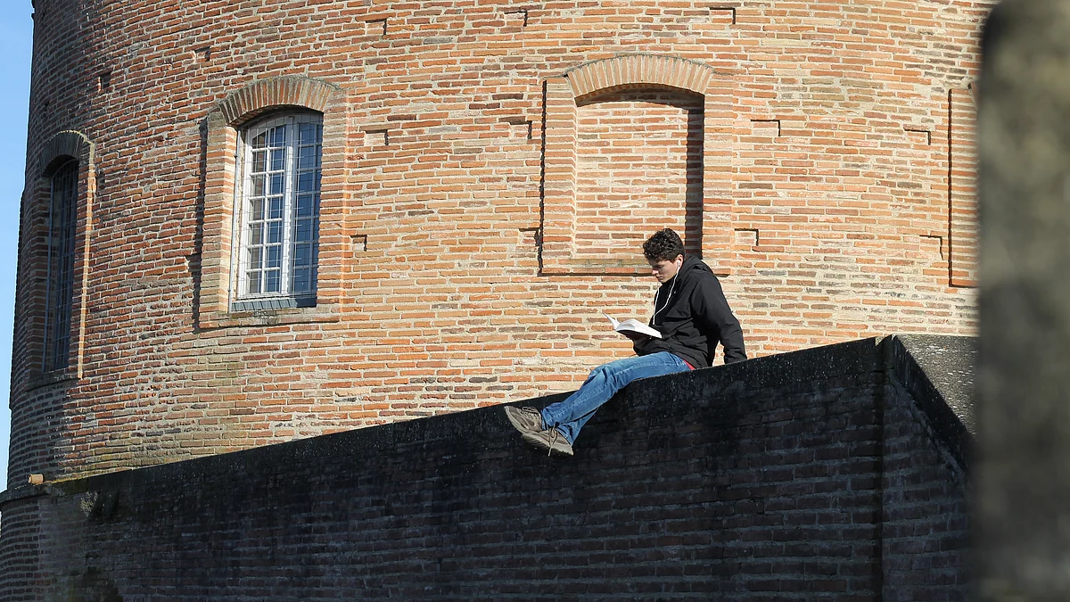 Worried your readers might cheat on you ?