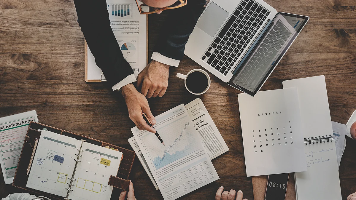 7 top features B2B publishers need in a CMS