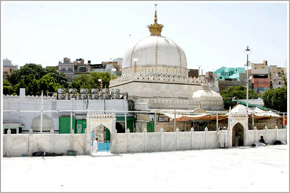 अजमेर शरीफ दरगाह - Ajmer Sharif Dargah