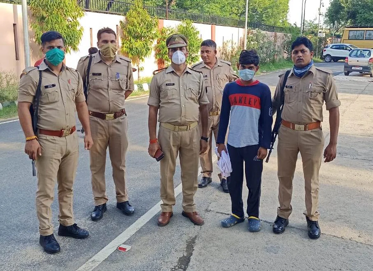 पुलिस मुठभेड़ में पन्द्रह हजार का इनामी अपराधी गिरफ्तार