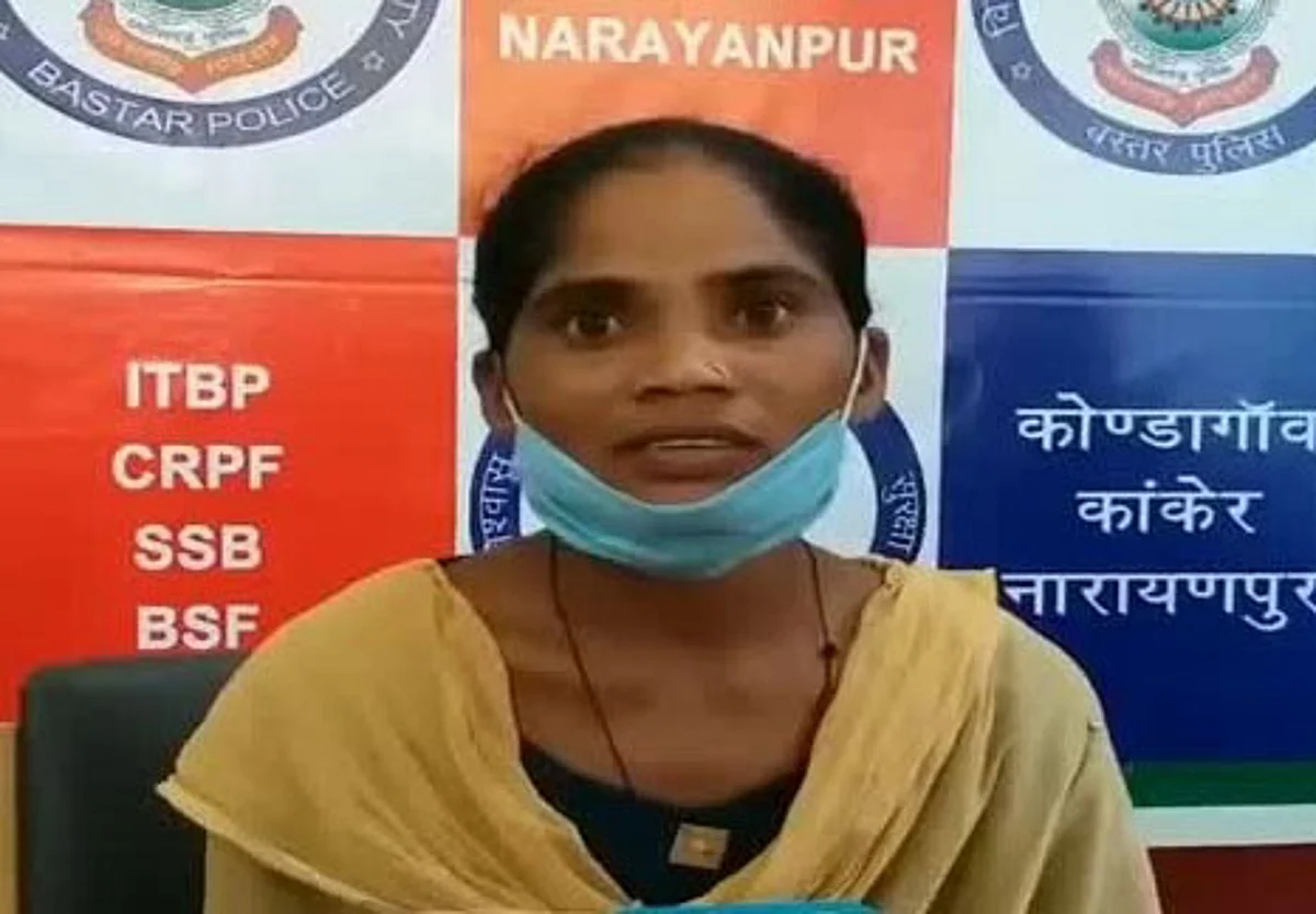आत्मसमर्पित महिला नक्सली ने की अपने भाई से आत्मसर्मपण की अपील