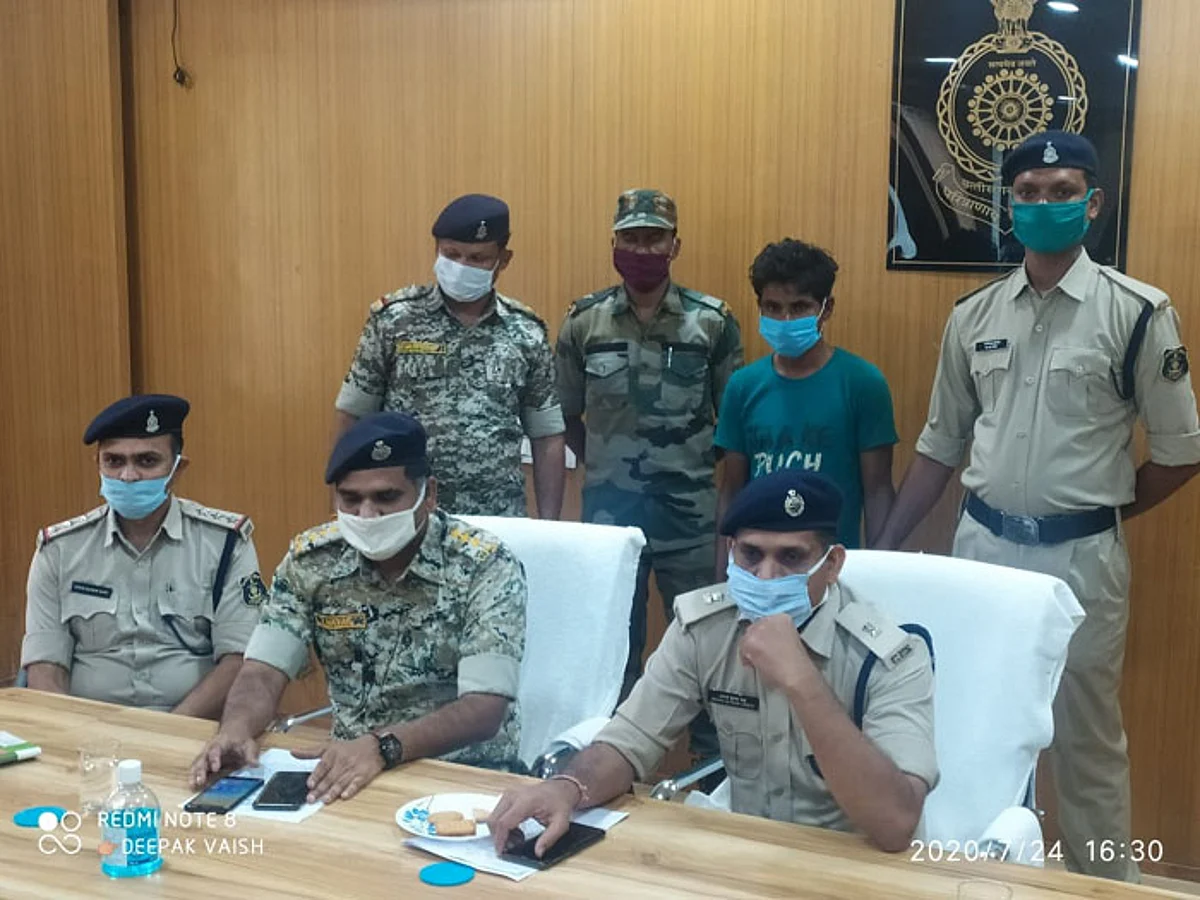 स्कूल से 4 लाख के कंप्यूटर चोरी का आरोपी गिरफ्तार