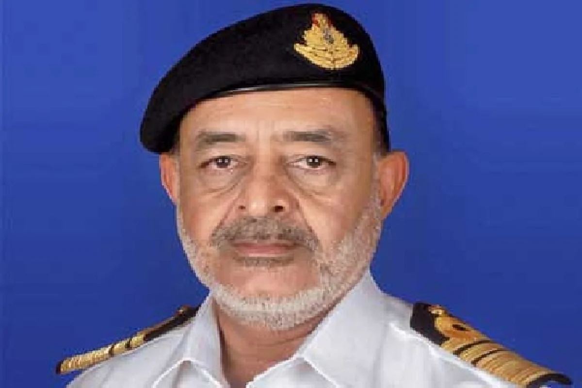पूर्व नौसेनाध्यक्ष एडमिरल जोशी ने समस्त वीरता अलंकरण राशि युद्ध स्मारक को दी