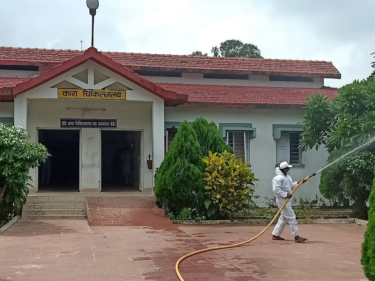 जेल अस्पताल परिसर सहित अन्य जगहों में किया गया सैनिटाइजेशन