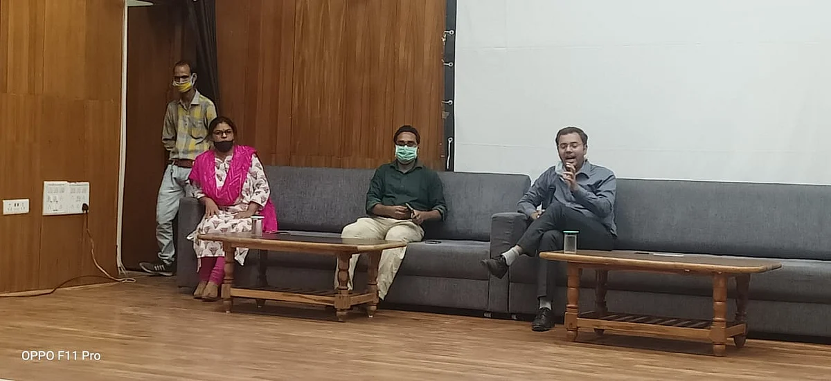 कोरोना के संकट काल में सभी करें सकारात्मक सहयोग : तिवारी