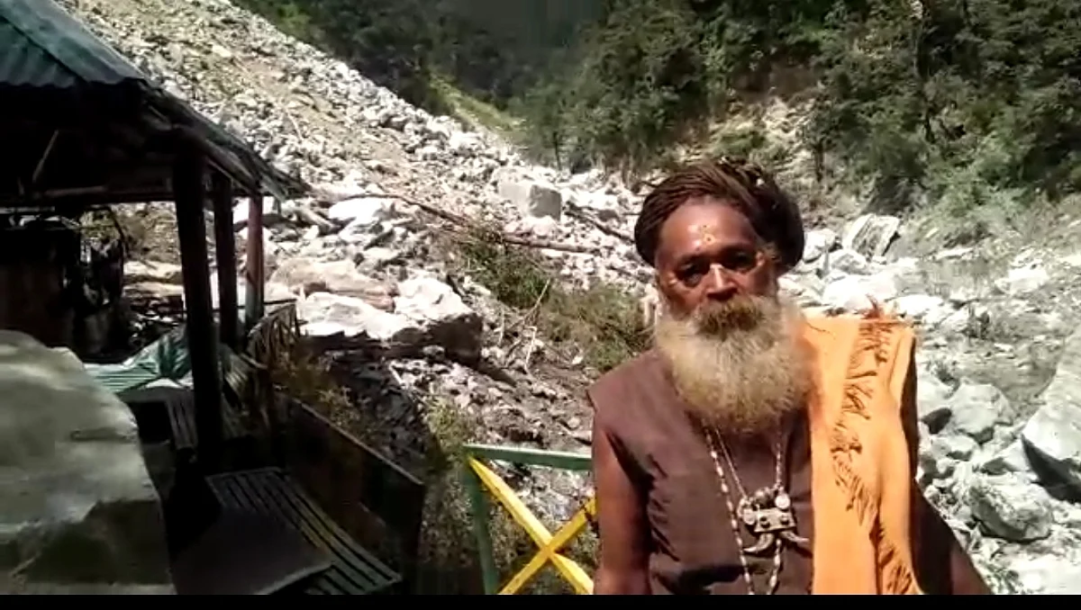 यमुनोत्री पैदल मार्ग पर चट्टान खिसकने से आवाजाही बंद, खुलने में लगेंगे तीन-चार दिन