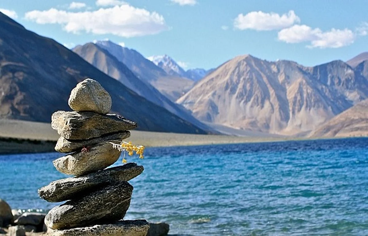 भारतीय सेना ने खोजा आधा दर्जन पहाड़ों पर भूजल