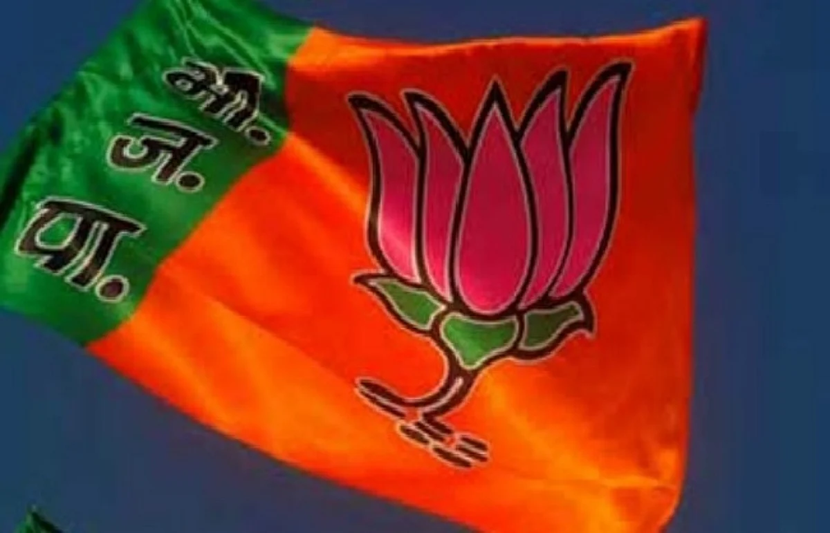 कांग्रेस बताए कि उसकी सरकार में कितने रोजगार मिले : भाजपा