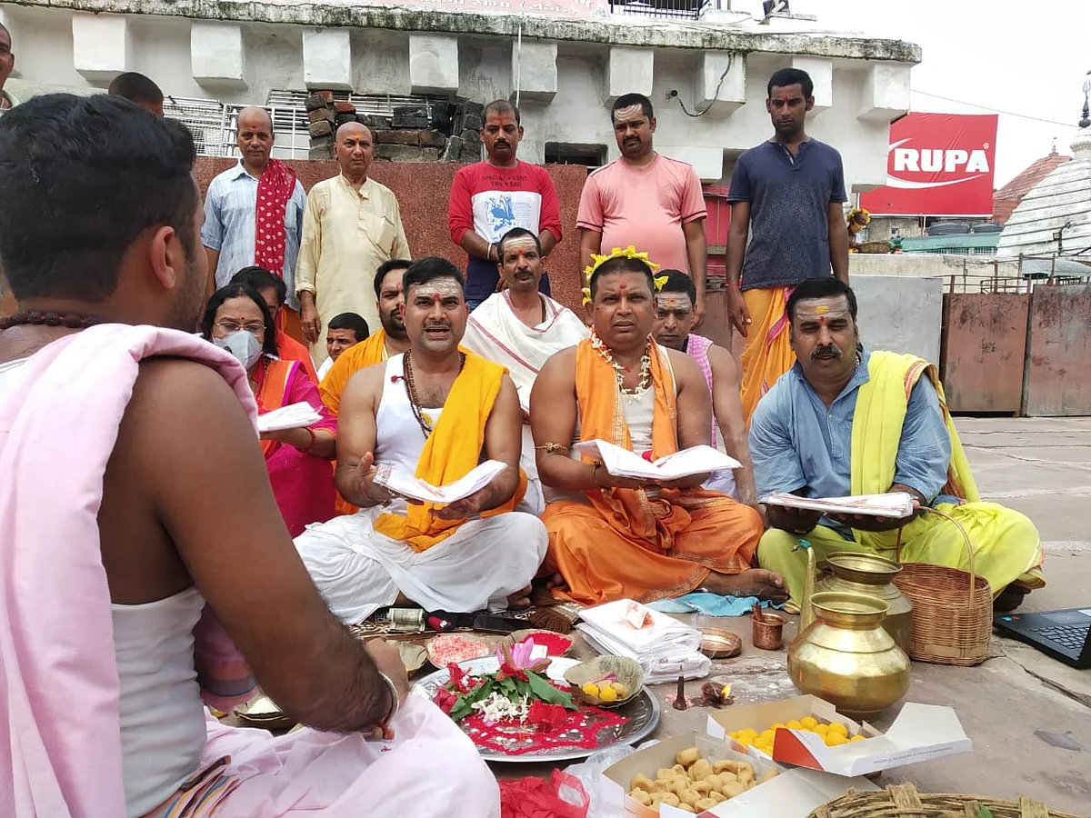 यशस्वी प्रधानमंत्री के जन्मदिन पर रुद्राभिषेक का आयोजन