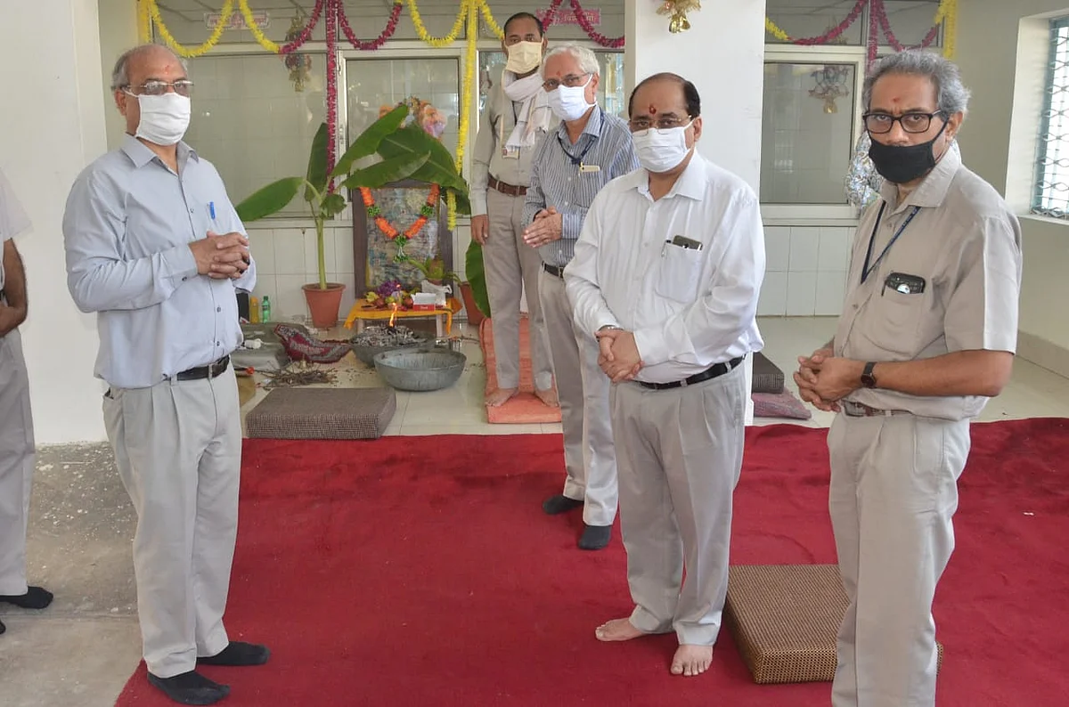 कर्म ही संसार की सबसे बड़ी पूजा है: संजय गुलाटी