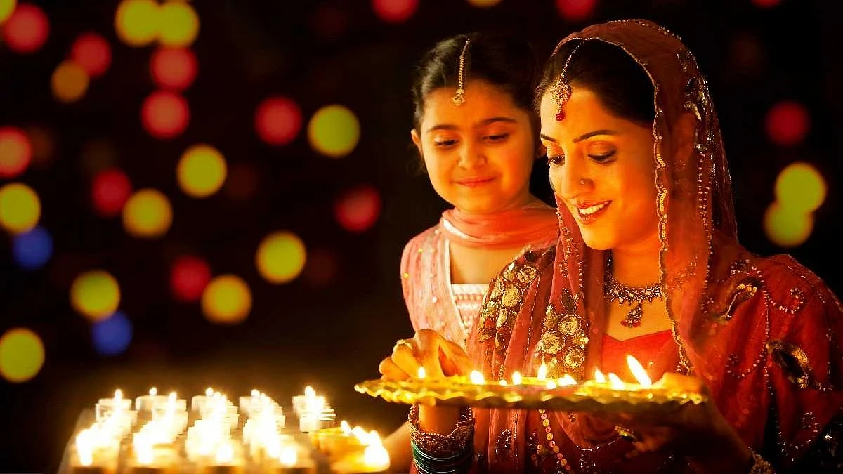 दिवाली में लाएं चेहरे पर सोने सा निखार - शहनाज़ हुसैन टिप्स