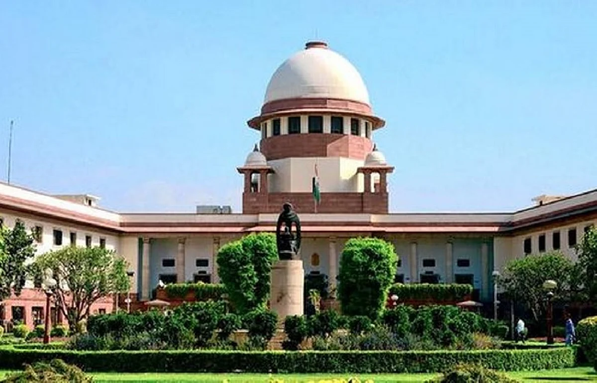 लड़के और लड़की की शादी की न्यूनतम उम्र एक समान हो, केंद्र को नोटिस