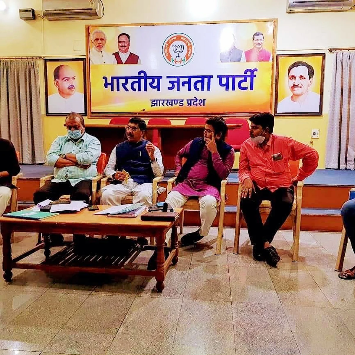 भाजयुमो की बैठक में सैनिक सम्मान कार्यक्रम की तैयारी पर चर्चा