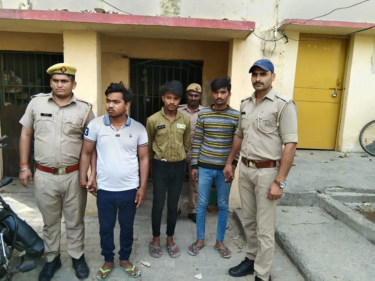दोस्त की ममेरी बहन से छेड़खानी करने पर दोस्तो ने की थी हत्या, तीन गिरफ्तार