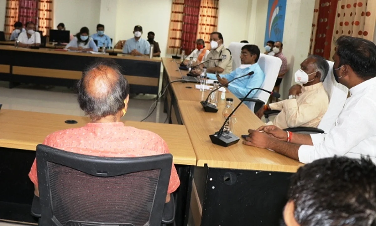 आज से 20 अप्रैल तक कोरोना कर्फ्यू , दोपहर 12 बजे तक मिलेगा किराना, दूध और सब्जी