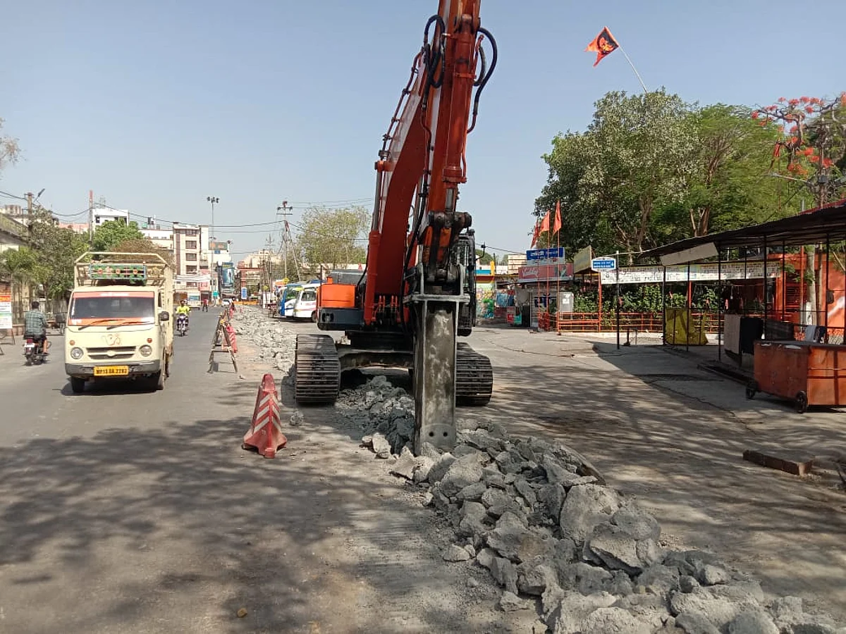 टाटा कंपनी ने तेज की खुदाई की रफ्तार