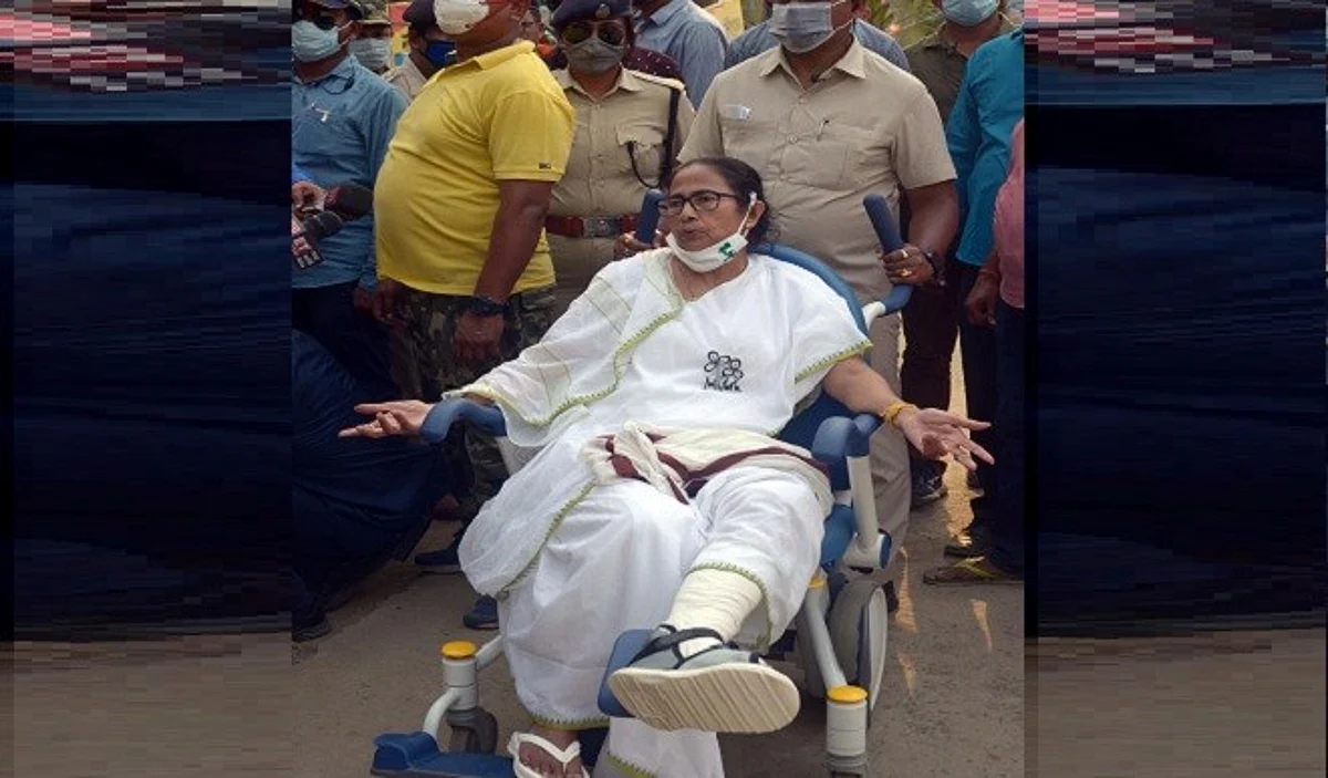 बंगाल में सातवें और आठवें चरण के लिए नामांकन बाकी, क्या एक और सीट से चुनाव लड़ेंगी ममता दीदी?