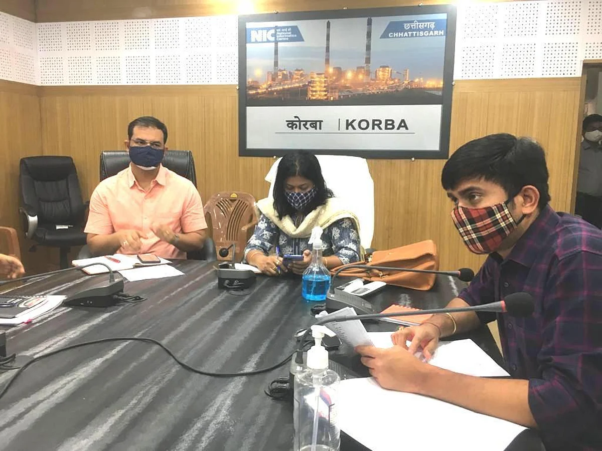 कोरबा : कोरोना संक्रमण की रफ्तार रोकने जिला प्रशासन का टेस्टिंग और वैक्सीनेशन पर फोकस