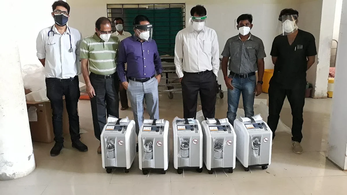 जिला चिकित्सालय को उपलब्ध कराई गई 25 और अत्याधुनिक आक्सीजन कंसनट्रेटर मशीन