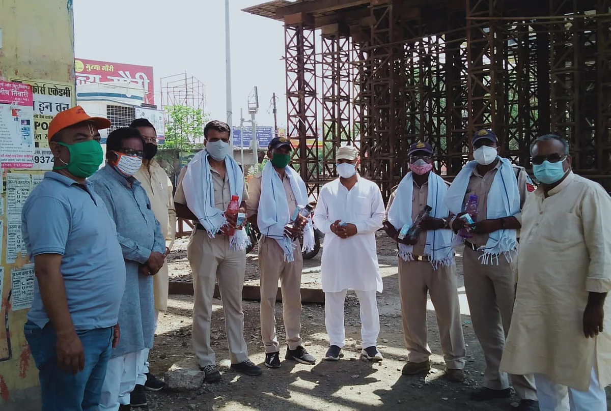 प्रदेश भर में भाजपा कार्यकर्ता आमजनों की कर रहे सेवा