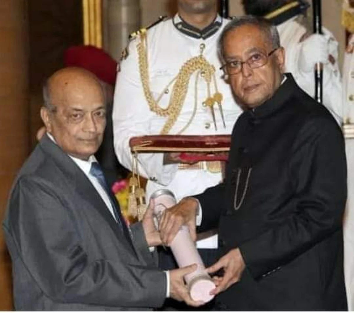 जाने माने चिकित्सक पद्मश्री डॉ. मोहन मिश्र अब नहीं रहे