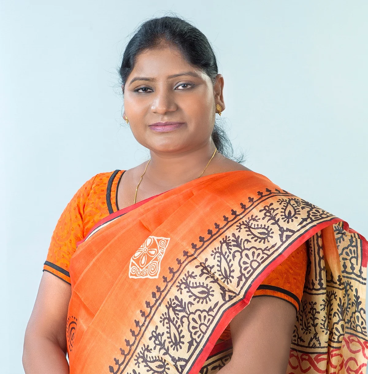 कोरोना महामारी को नियंत्रित करने में सफाईकर्मी भी अहम भूमिका निभा रहे : मेयर