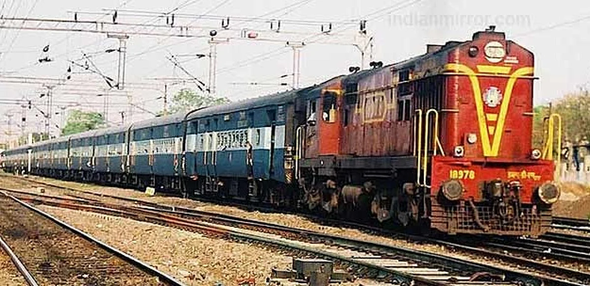 27 स्पेशल ट्रेनों के फेरे विस्तारित, कल से शुरू होगी बुकिंग