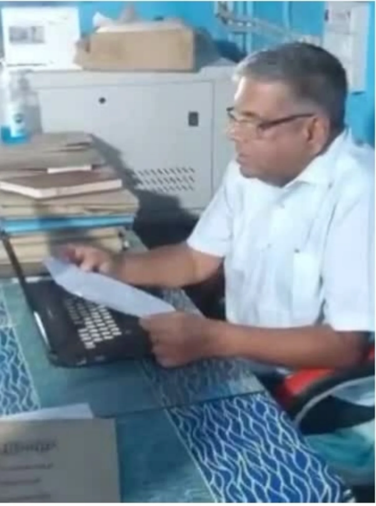 एसडीपीओ ने लंबित मामलों का किया समीक्षा