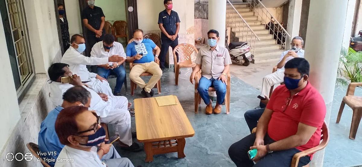 कोरोना संक्रमण से निपटने के लिए पाबंदियां जरुरी : रामेश्वर उरांव