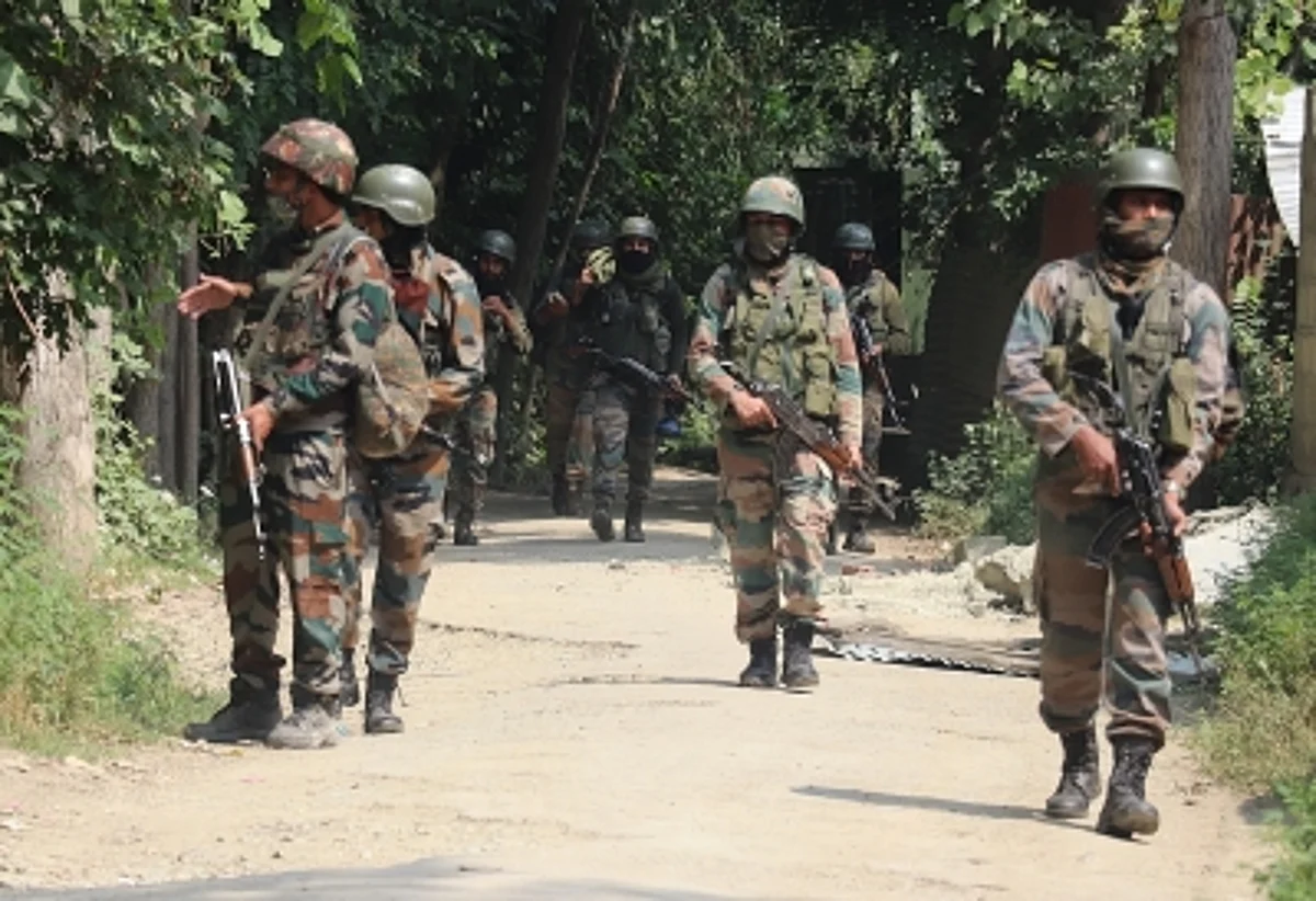 Indian Army: कमांडेंट मराठा लाइट इन्फेंटरी रेजिमेंटल सेंटर बेलगाम में 10वीं व 12वीं पास के लिए निकली वैकेंसी