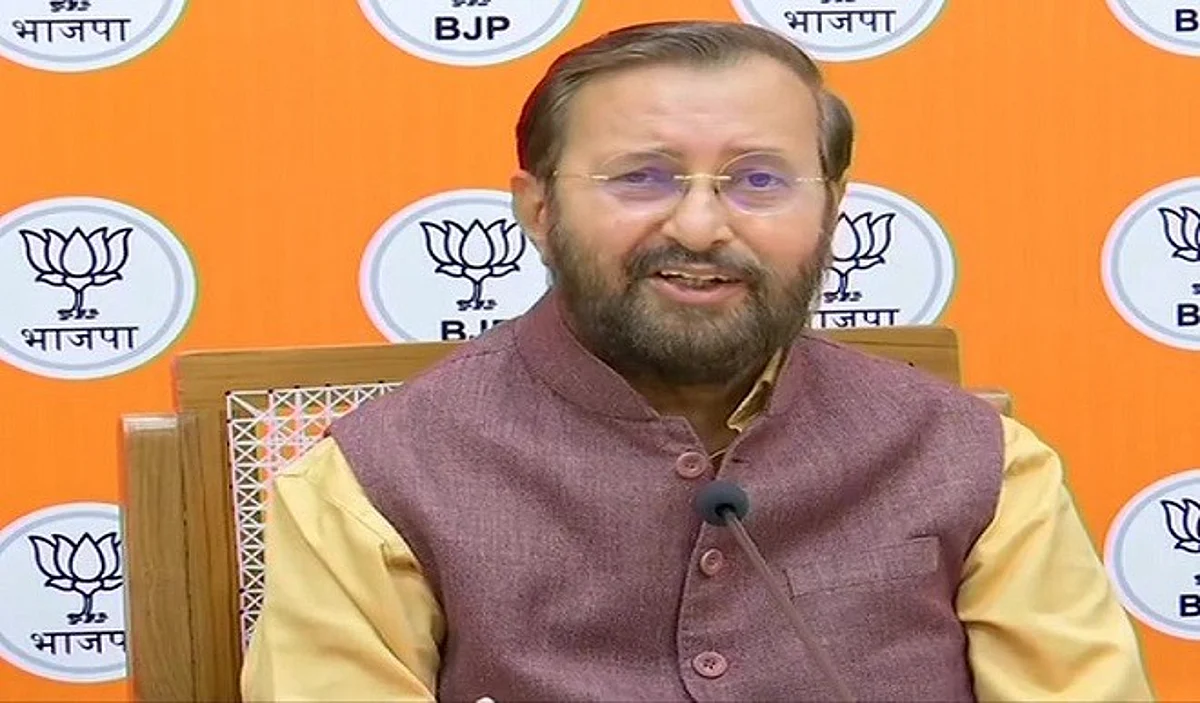 जावड़ेकर ने कमलनाथ पर साधा निशाना, कांग्रेस पर देश का अपमान करने का आरोप लगाया